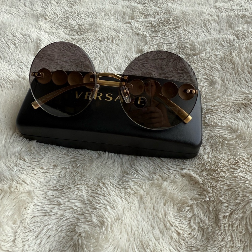 Versace Aviator Sunglasses Gold Black Gradient
